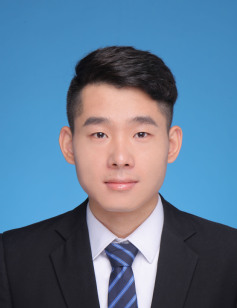 闫旭