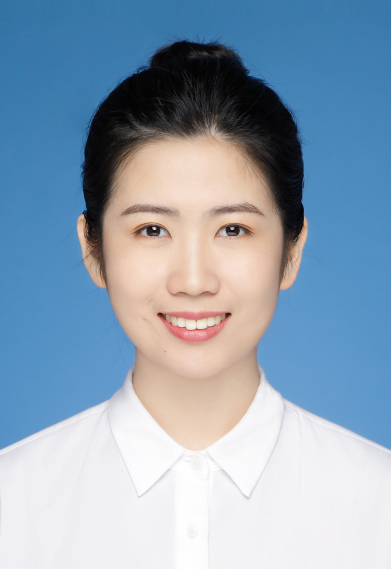 刘鑫怡照片